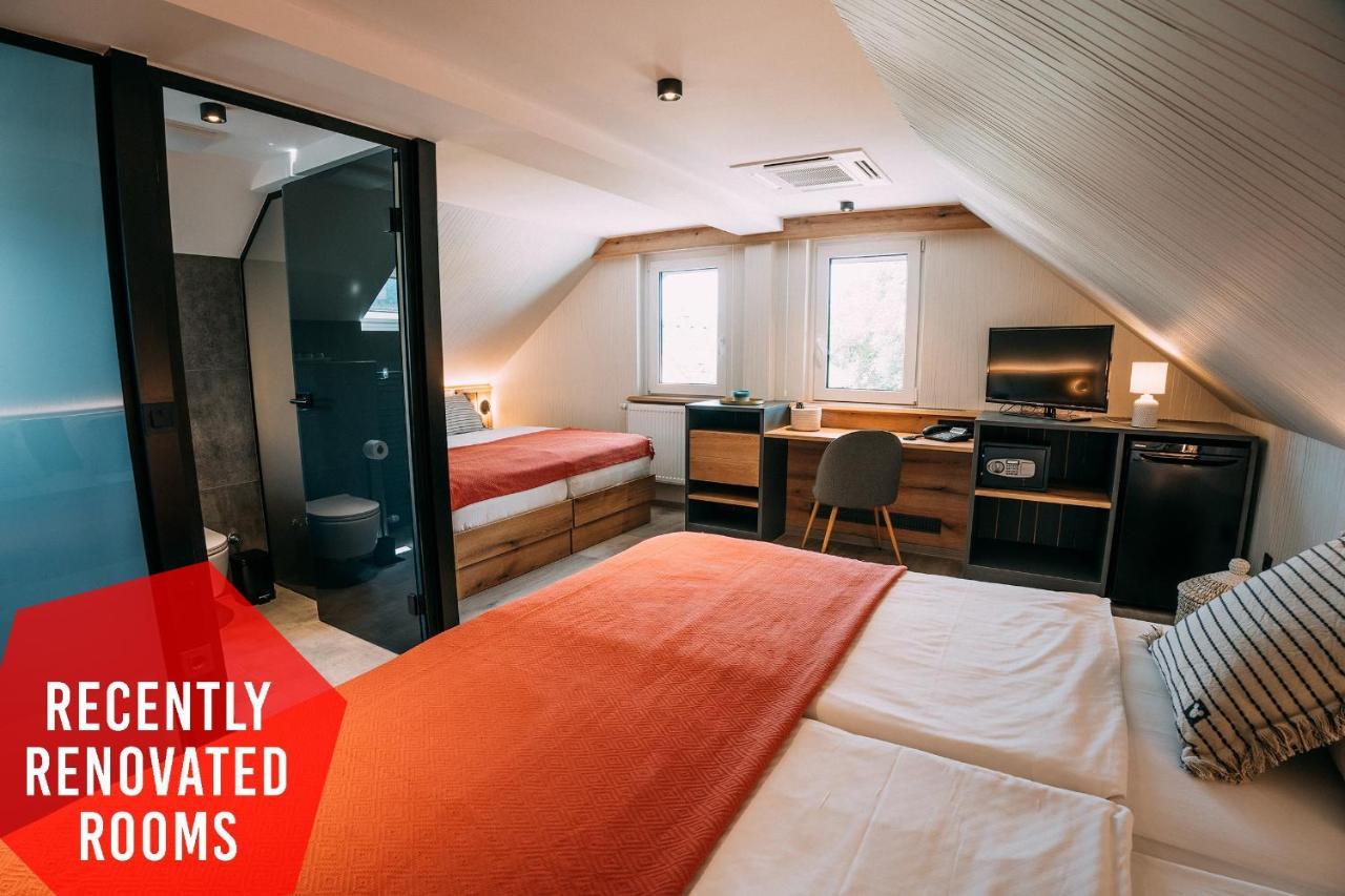 Guest House Pohorska Kavarna มาริบอร์ ภายนอก รูปภาพ